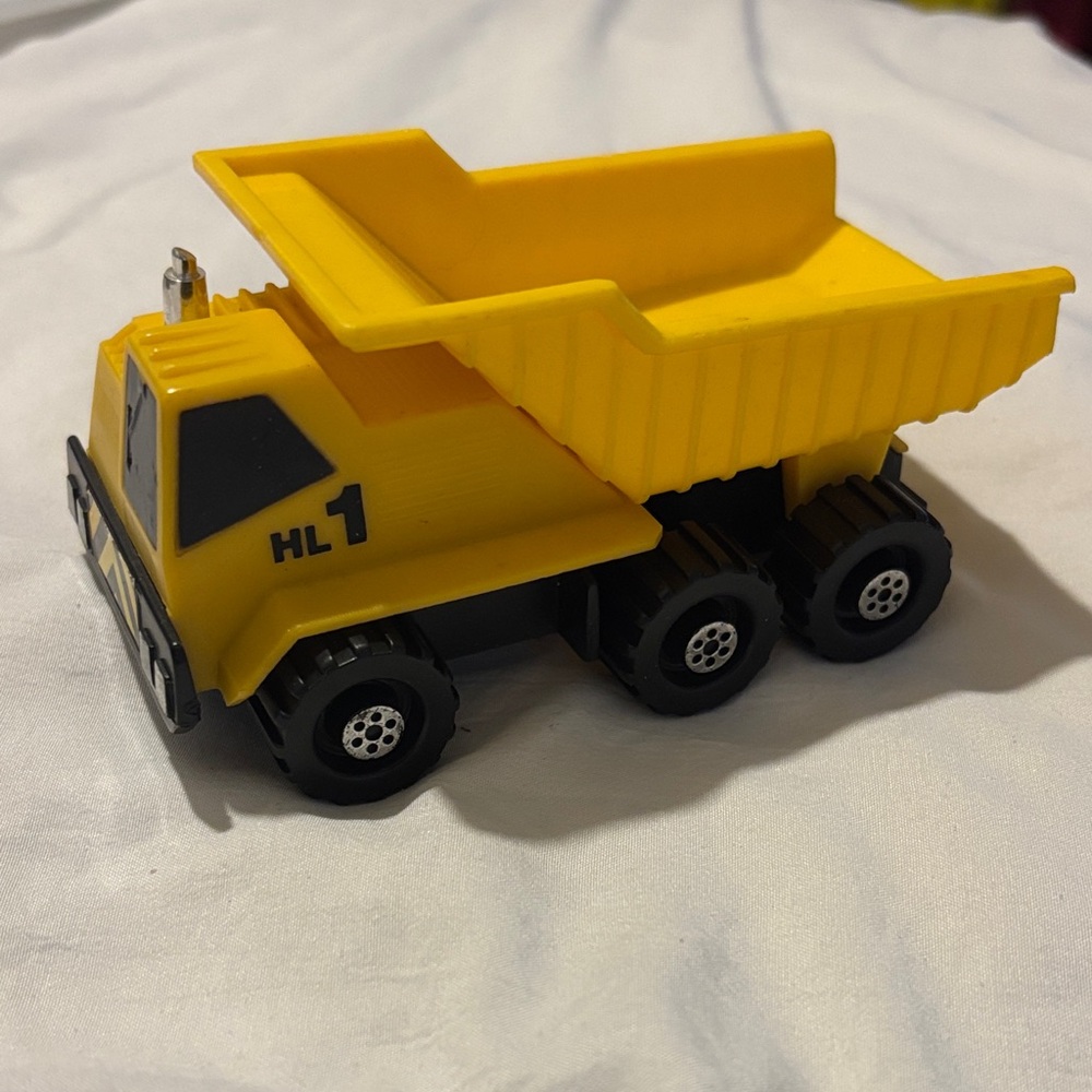 Kenner Dump Truck